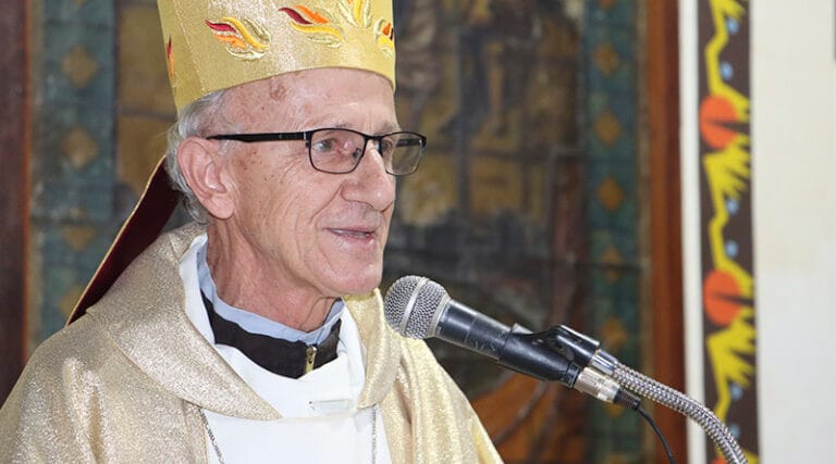 Mons Reimann Que La Virgen Mar a Mujer Sinodal Nos Ayude A Recorrer 